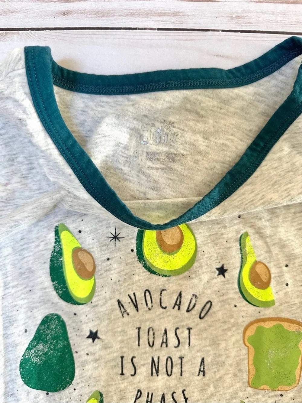 Girls Avocado Toast Long Sleeve T-shirt (size 8)